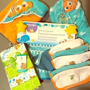 Nemo bath and blankets